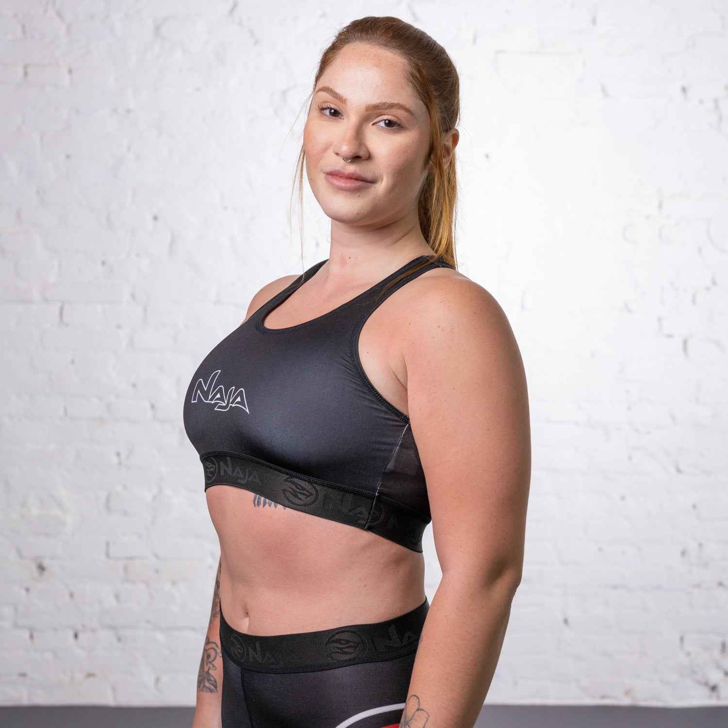 Top Compressão Feminino Preto Naja